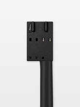 DURST Cool fan power lead 4-pin locking connector pins, close-up